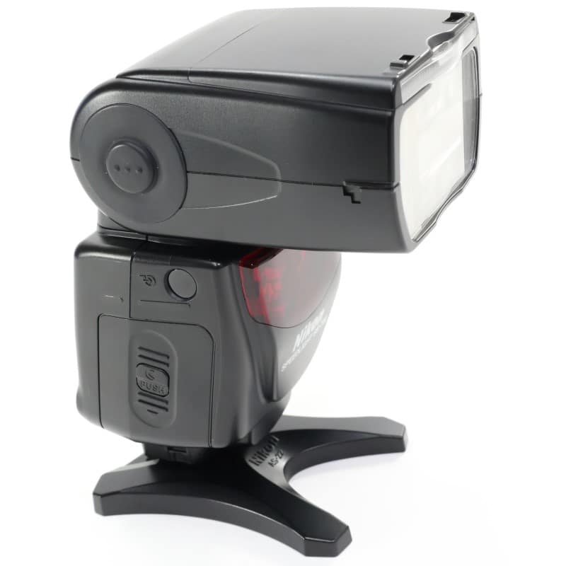 スピードライト SB-700