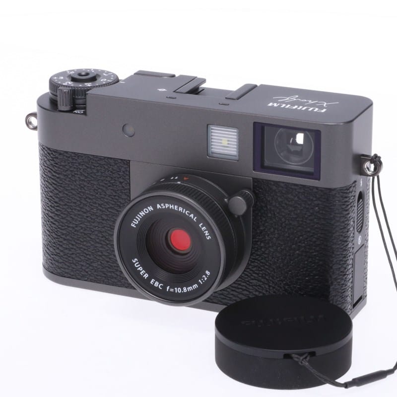 X half (FUJIFILM X-HF1) チャコールシルバー