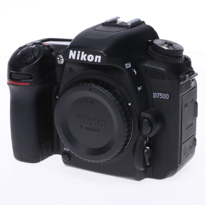 D7500 ボディ