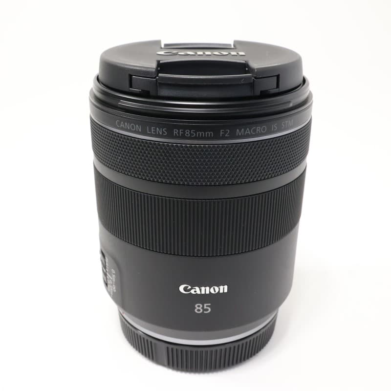RF85mm F2 MACRO IS STM