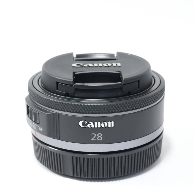 RF28mm F2.8 STM