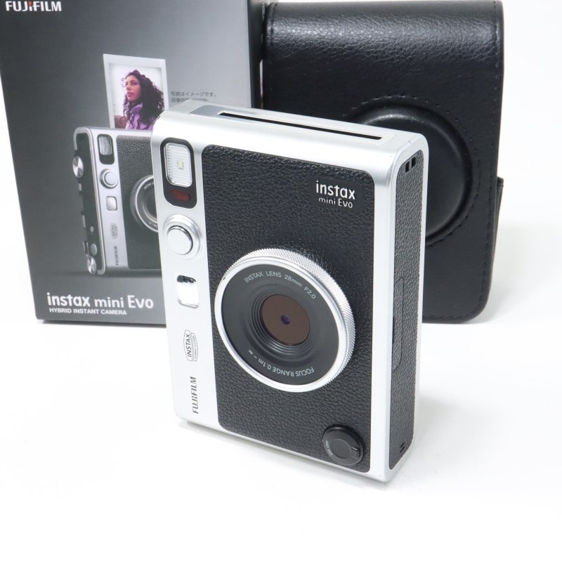 チェキ instax mini Evo