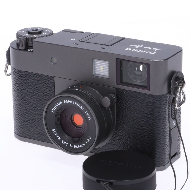 X half (FUJIFILM X-HF1) チャコールシルバー
