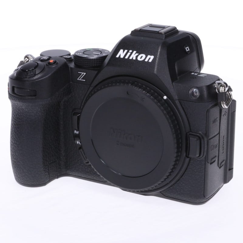 Z5II ボディ