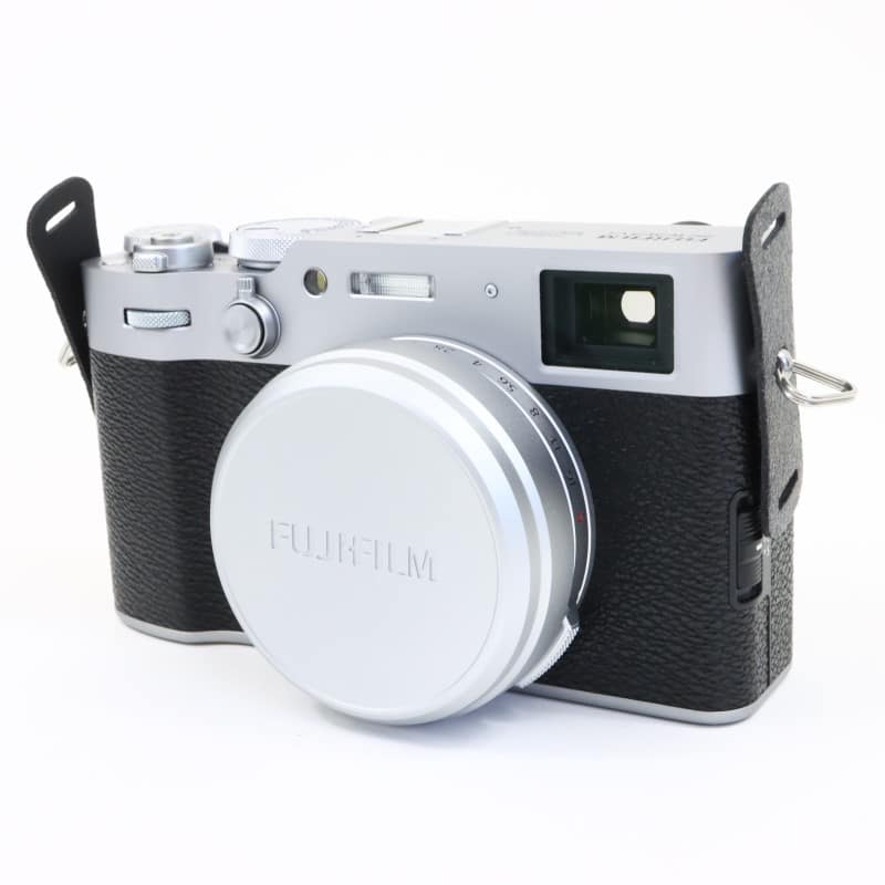 FUJIFILM X100VI シルバー