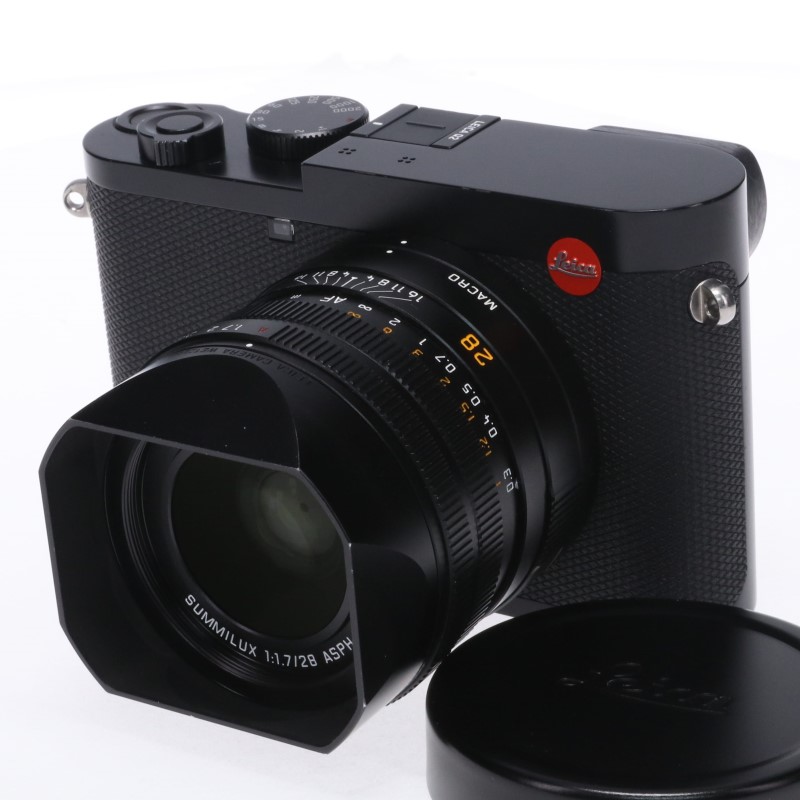 Leica Q2