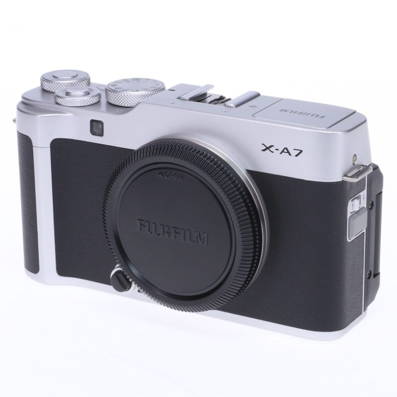 X-A7 シルバー