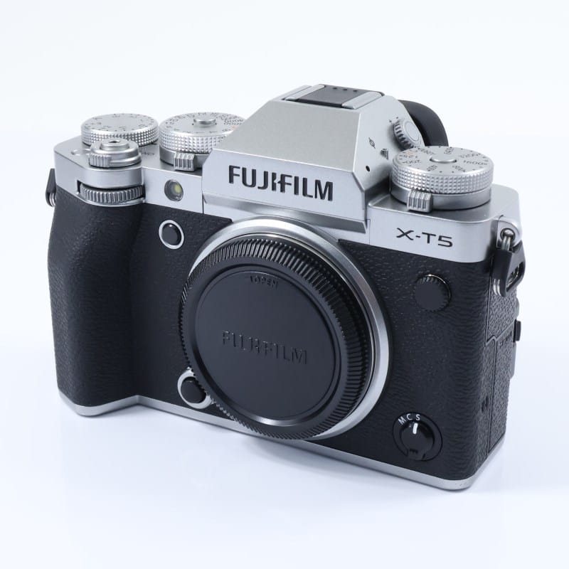 富士フイルム FUJIFILM X-T5 ボディ シルバー (日本語・英語版) AB
