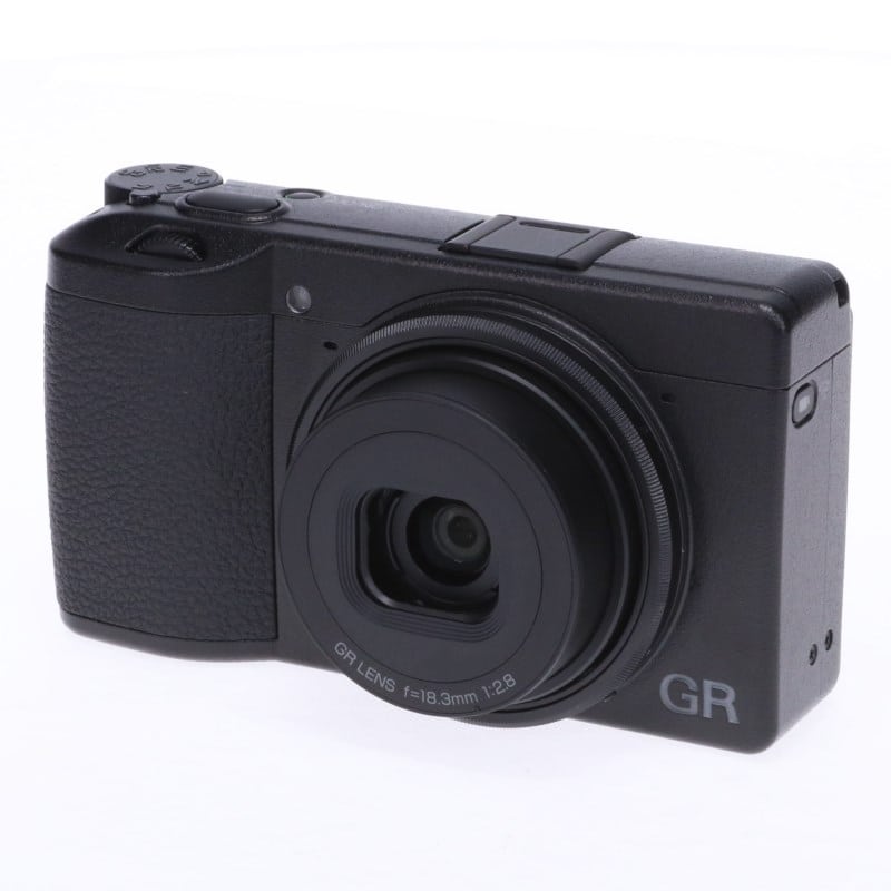 RICOH GR III