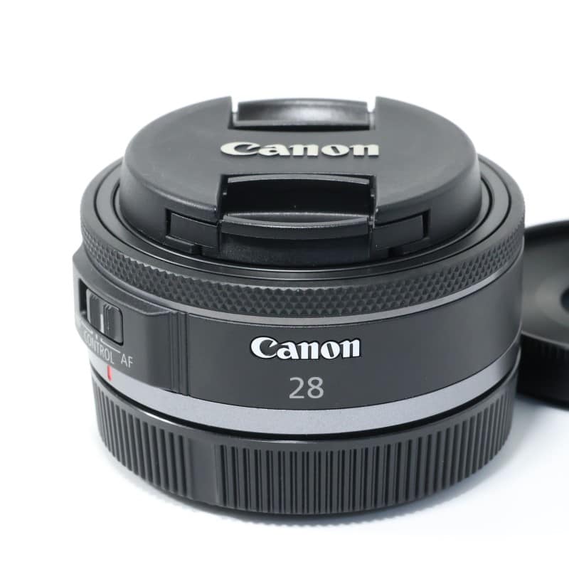 RF28mm F2.8 STM