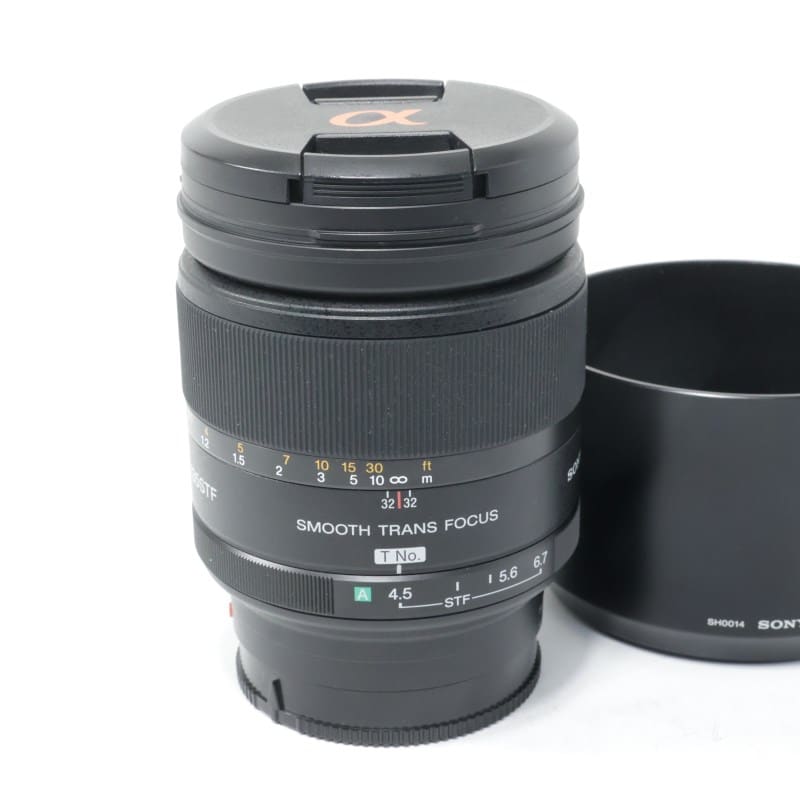 135mm F2.8(T4.5)STF SAL135F28