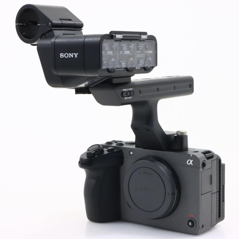 FX30 XLRハンドルユニット同梱モデル ILME-FX30