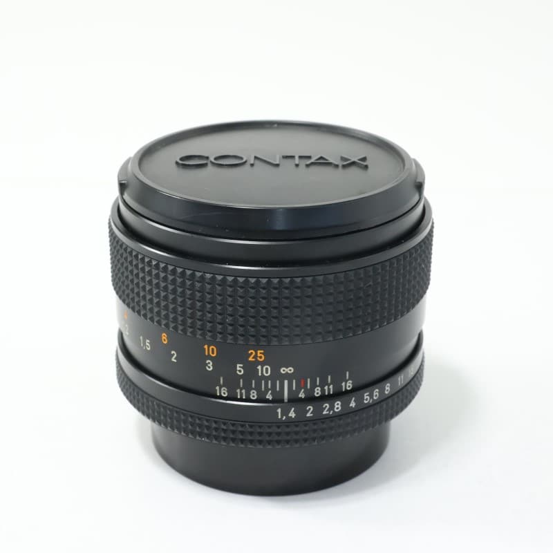 Planar T* 50mm F1.4 AE J