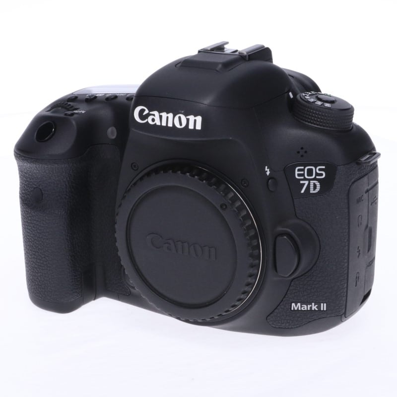Canon EOS 7D Mark II ボディー 中古 C2120128243535｜中古通販