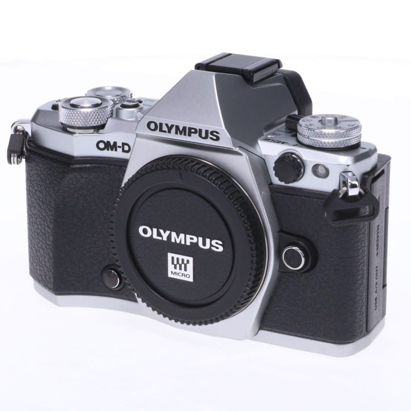 OLYMPUS／OM SYSTEM OM-D E-M5 Mark II ボディー シルバー ABランク