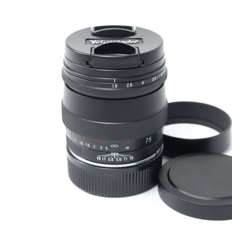 ULTRON 75mm F1.9 MC VM