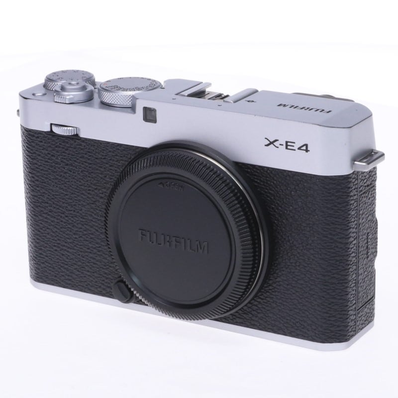 X-E4 シルバー