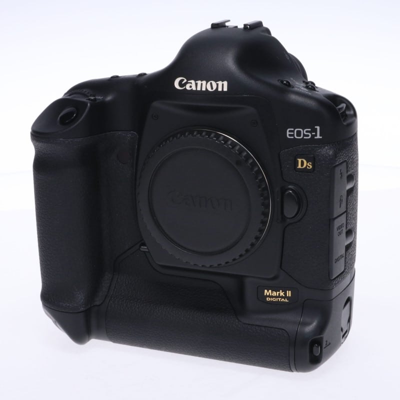 EOS-1Ds Mark II