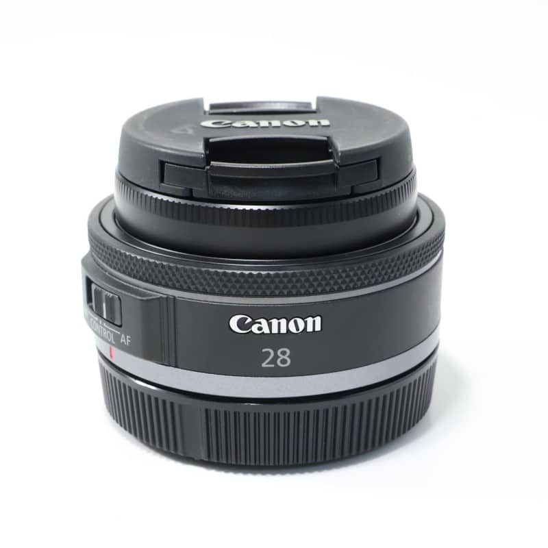RF28mm F2.8 STM