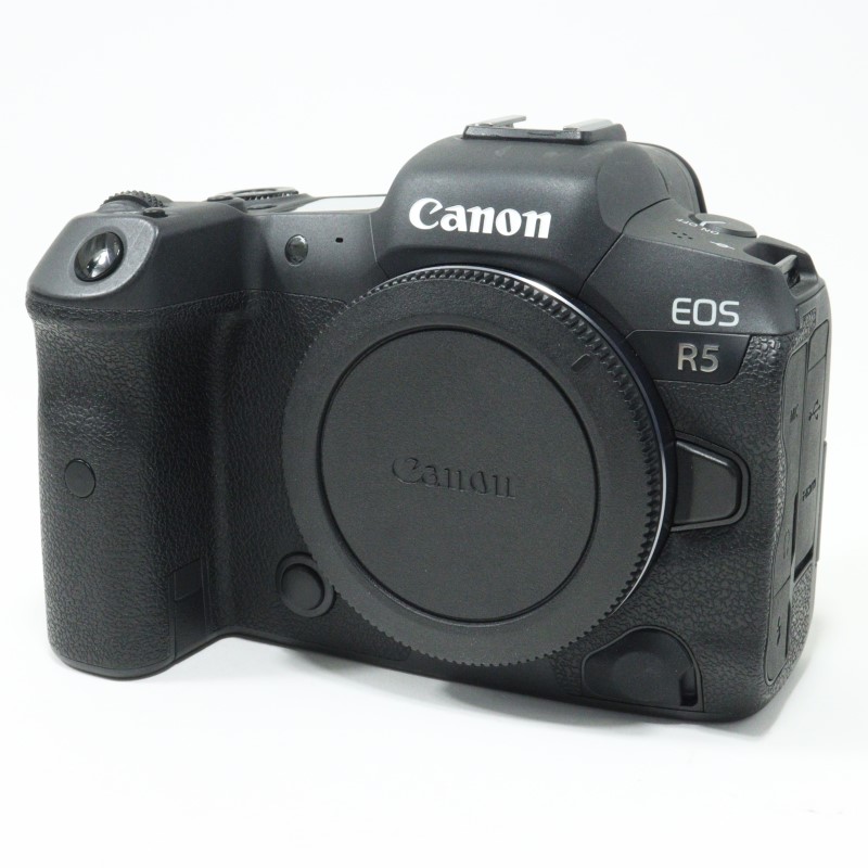 EOS R5