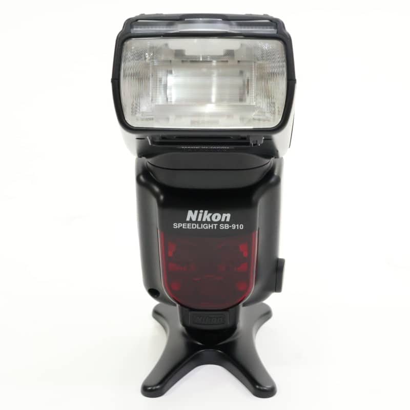 Nikon - NIKONニコン　SB-910スピードライト　中古 中古】(ニコン) Nikon SB-700 スピードライト｜ナニワグループ