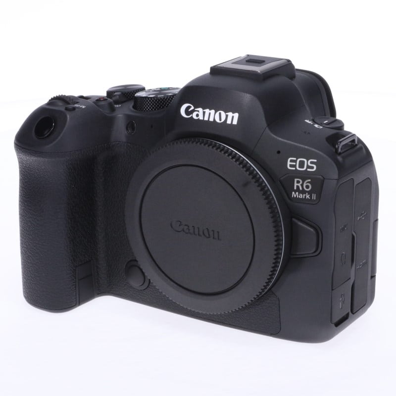 EOS R6 Mark II ボディー