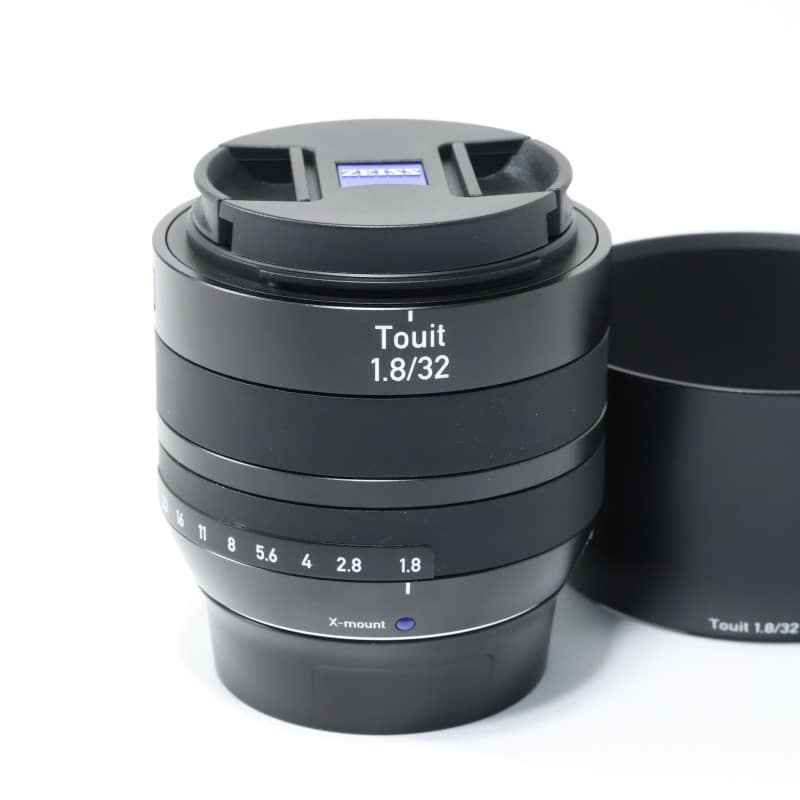 【KUME】Zeiss Touit 32mm1.8 Xマウント少しワケあり KUME様専用】Zeiss Touit 32mm1.8 Xマウント少しワケあり