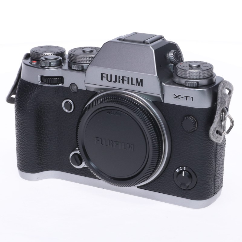 富士フイルム X-T1 Graphite Silver Edition 中古