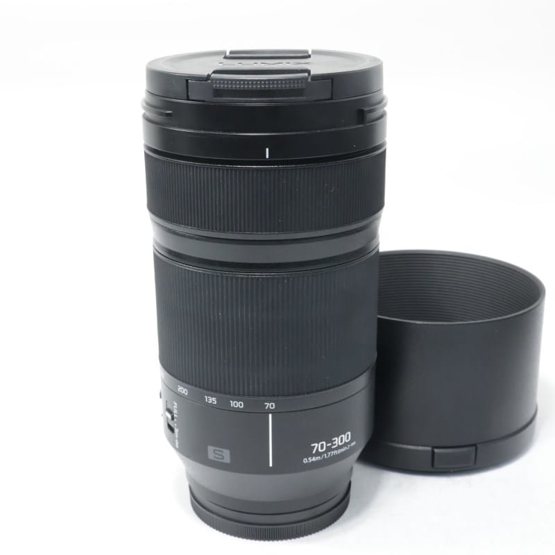 LUMIX S 70-300mm F4.5-5.6 MACRO O.I.S. S-R70300