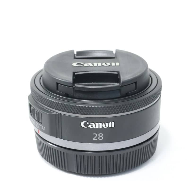 RF28mm F2.8 STM