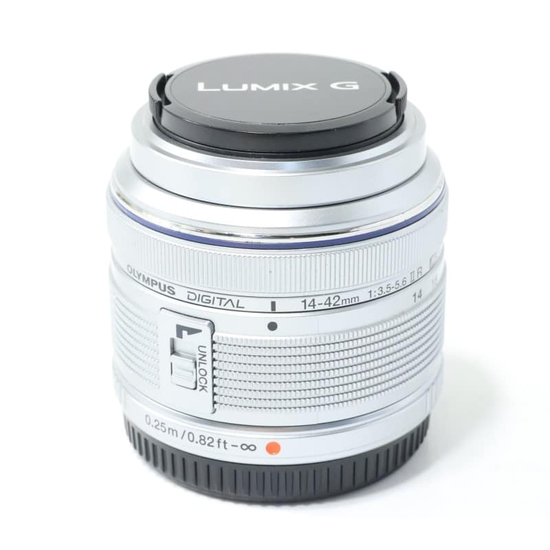 M.ZUIKO DIGITAL 14-42mm F3.5-5.6 II R シルバー