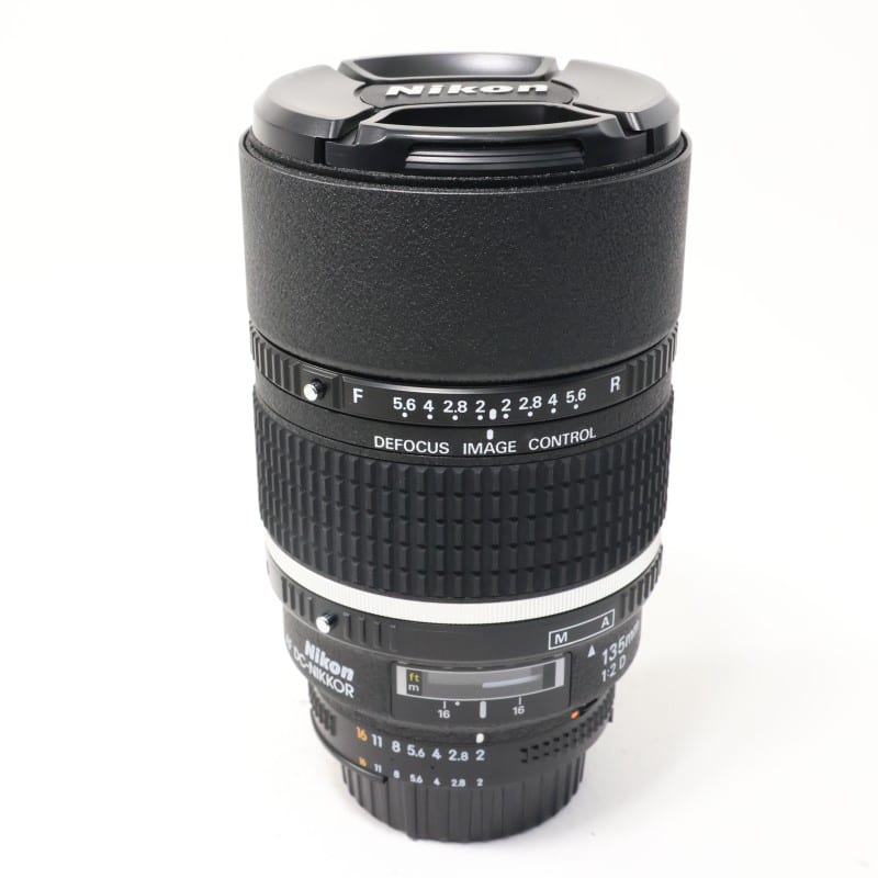 Ai AF DC-Nikkor 135mm f/2D