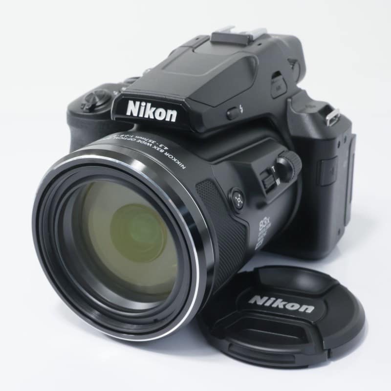 COOLPIX P950