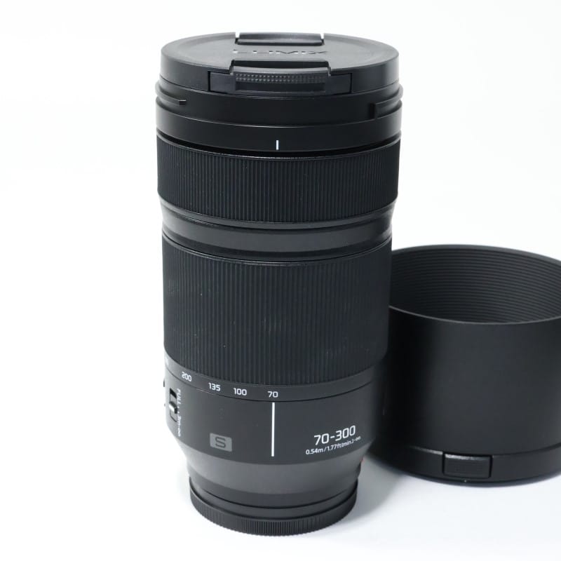 LUMIX S 70-300mm F4.5-5.6 MACRO O.I.S. S-R70300