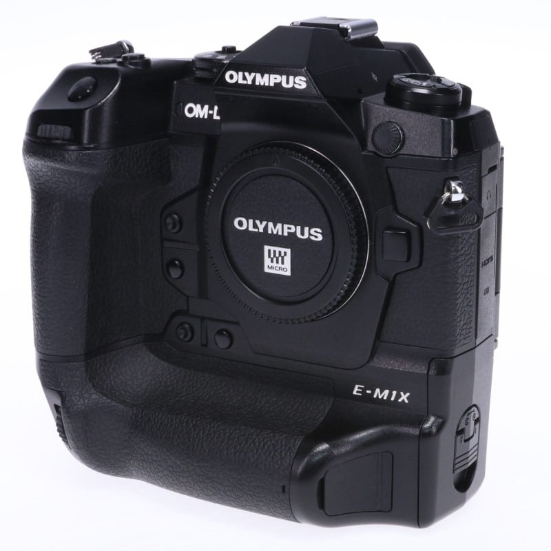 OM-D E-M1X ボディー