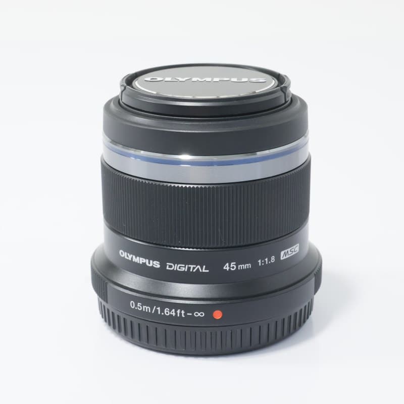 M.ZUIKO DIGITAL 45mm F1.8 ブラック