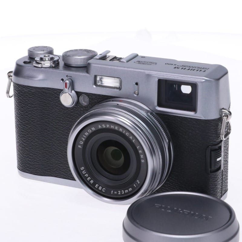 FinePix X100