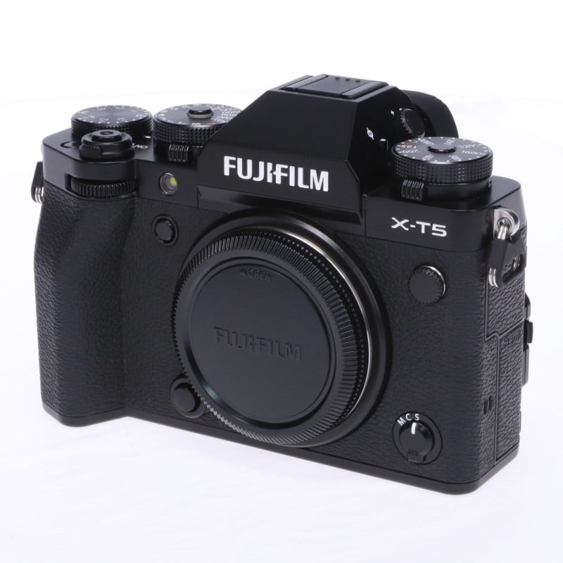 FUJIFILM X-T5 ボディ ブラック