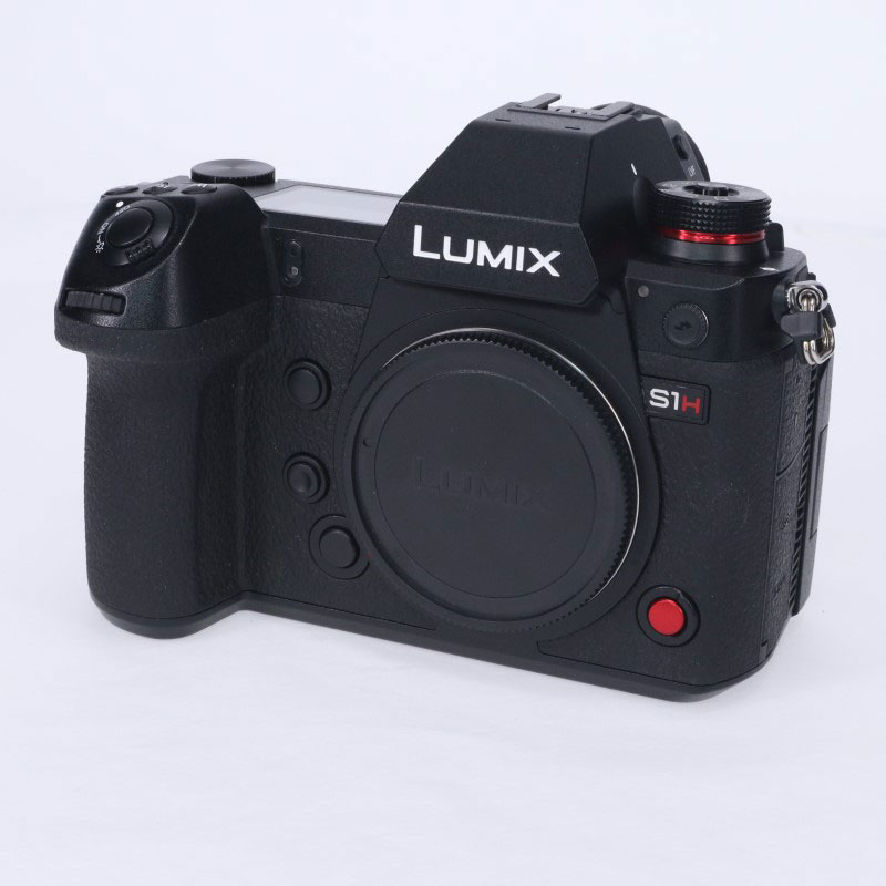 LUMIX DC-S1H