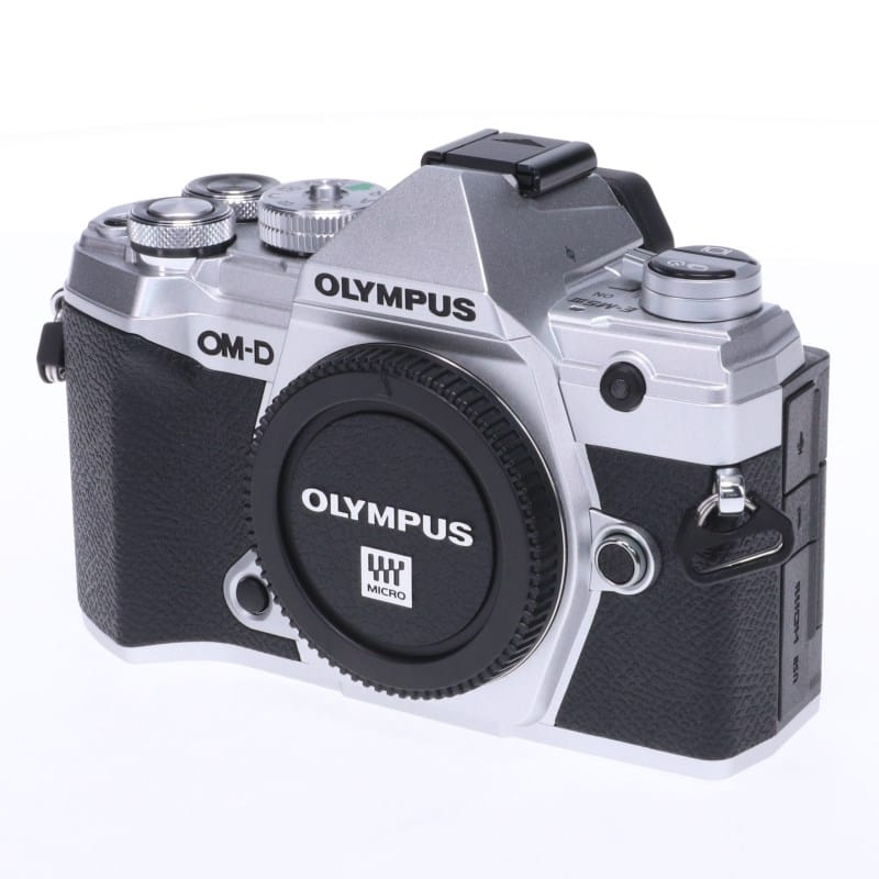 OM-D E-M5 Mark III ボディー シルバー