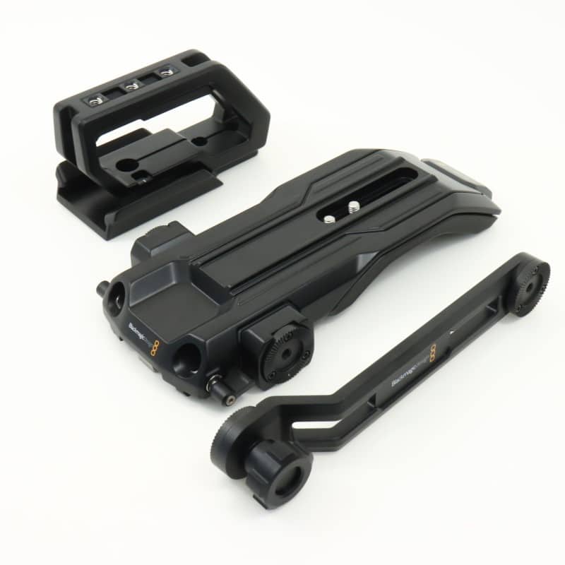 CINEURSASHMKM [Blackmagic URSA Mini Shoulder Kit]