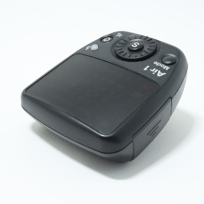 安い初売 Nissin Air フラッシュコマンダー OLYMPUS/PANASONICカメラ対応 ワイヤレ(未使用の新古品) 安全 ニッシンデジタル  用