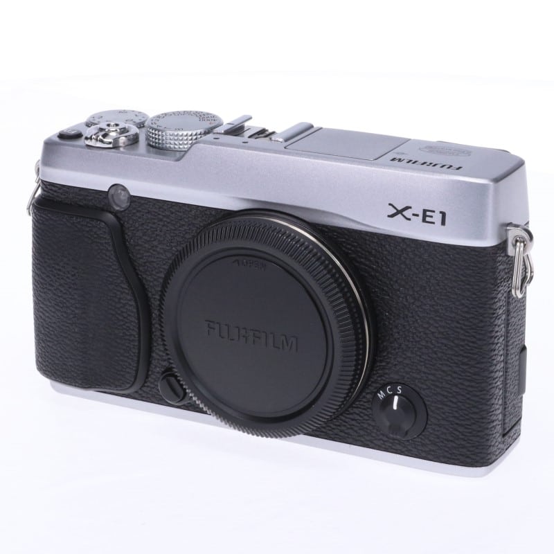 FUJIFILM X-E1 ボディ シルバー