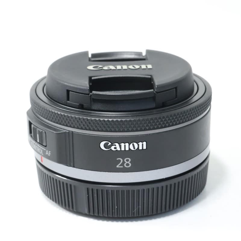 RF28mm F2.8 STM