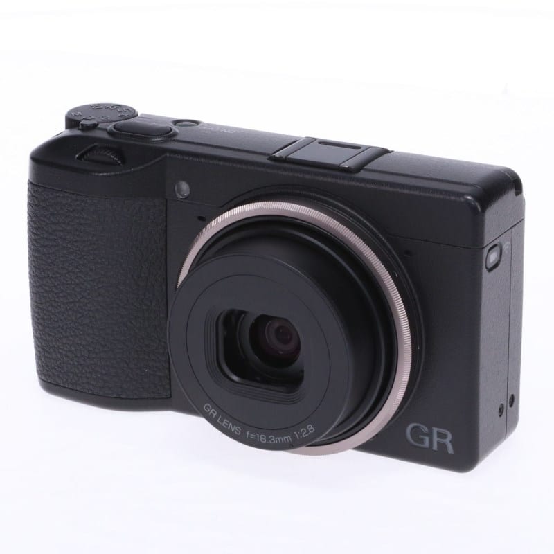 RICOH GR III