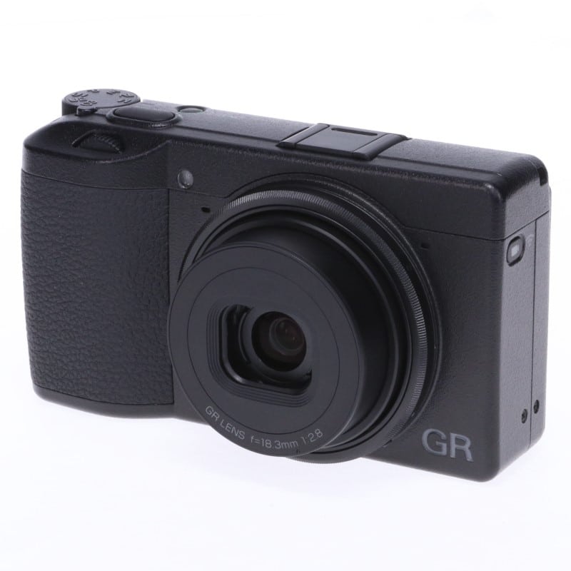 RICOH GR III