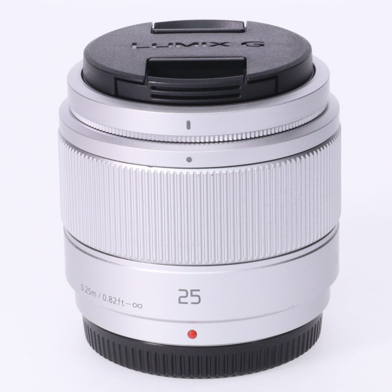 Panasonic (パナソニック) LUMIX G 25mm/F1.7 ASPH. シルバー  H-H025（C2120146197803）｜ミラーレス用レンズ (Mirrorless Lenses)｜中古｜フジヤカメラネットショップ