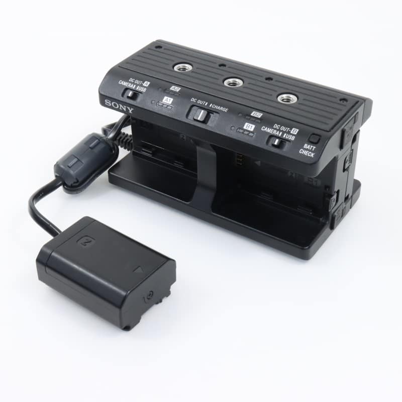し*う様 新品未使用【Sony純正】NPA-MQZ1K マルチバッテリーアダプタ SONY NPA-MQZ1K [マルチバッテリーアダプターキット] 中古