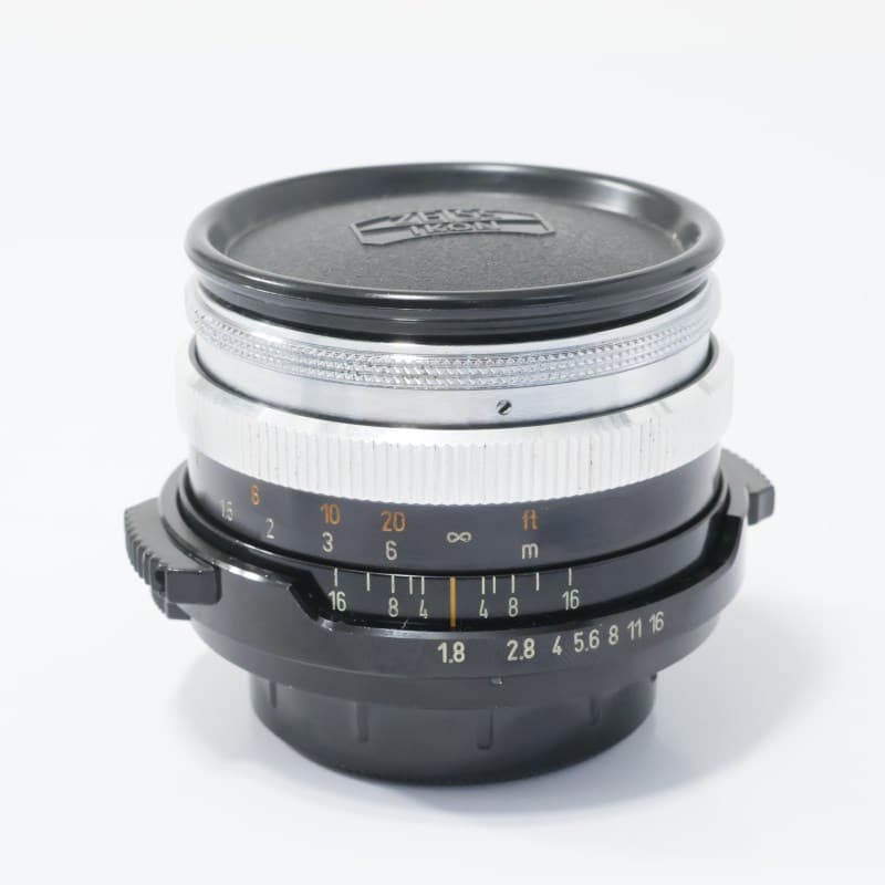 ウルトロン 50mm F1.8 M42