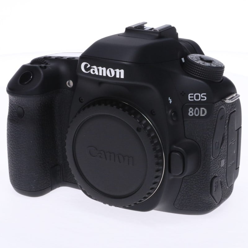 EOS 80D ボディー